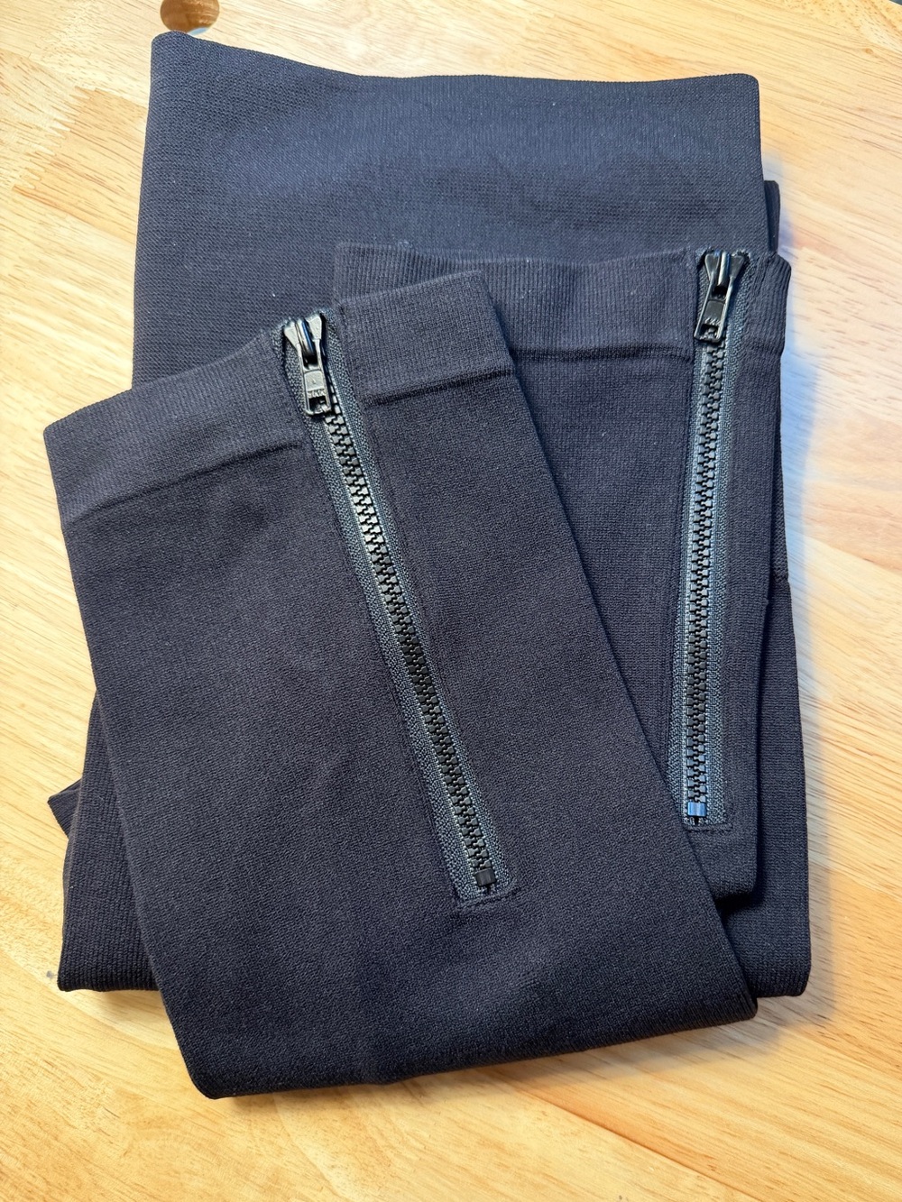 Spanx Seamless Side-Zip Leggings Black Large